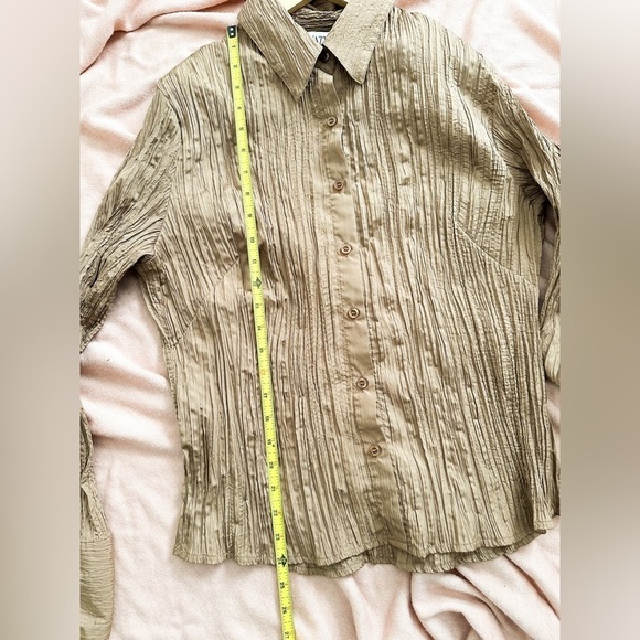 Vintage “Snazzie” Bronze Long Sleeve Button down Crinkle Top - Size XL - Picture 7 of 8